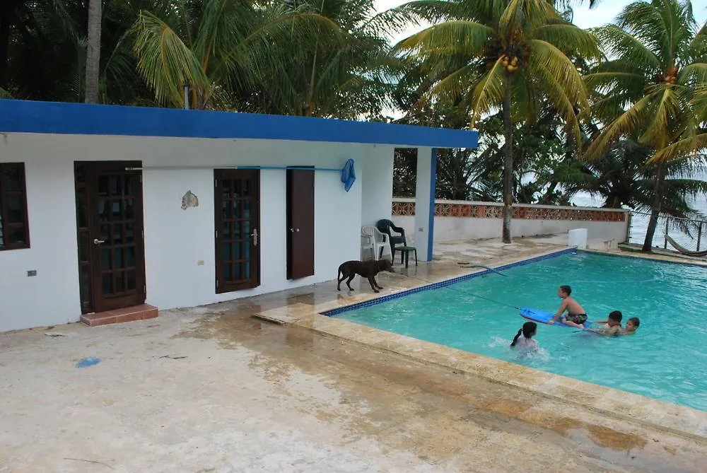 Appartamento Ventana Al Atlantico At Arecibo 681 Ocean Drive Islote Alloggio in famiglia