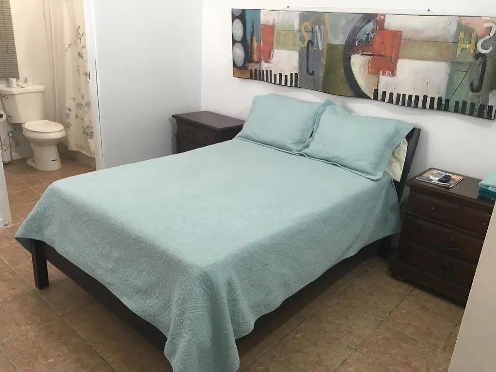 Appartamento Ventana Al Atlantico At Arecibo 681 Ocean Drive Islote Alloggio in famiglia